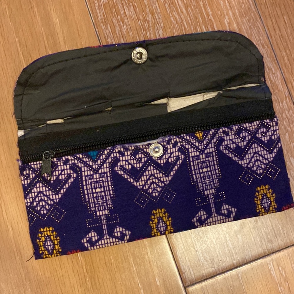 Handmade Purple Wallet - Picture 4 of 5